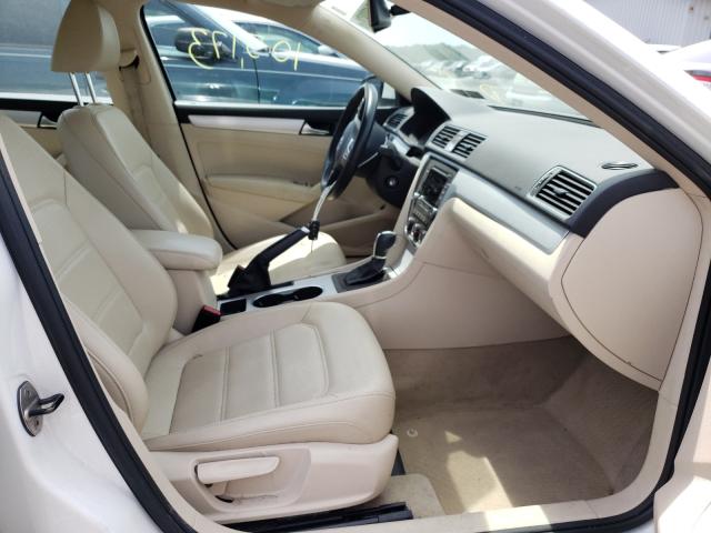 Photo 4 VIN: 1VWBP7A37DC133278 - VOLKSWAGEN PASSAT 