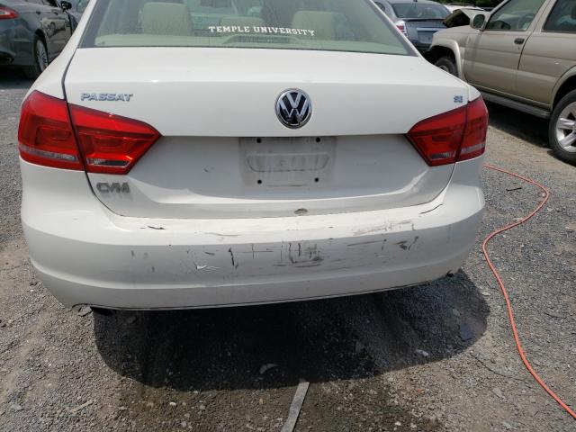 Photo 8 VIN: 1VWBP7A37DC133278 - VOLKSWAGEN PASSAT 