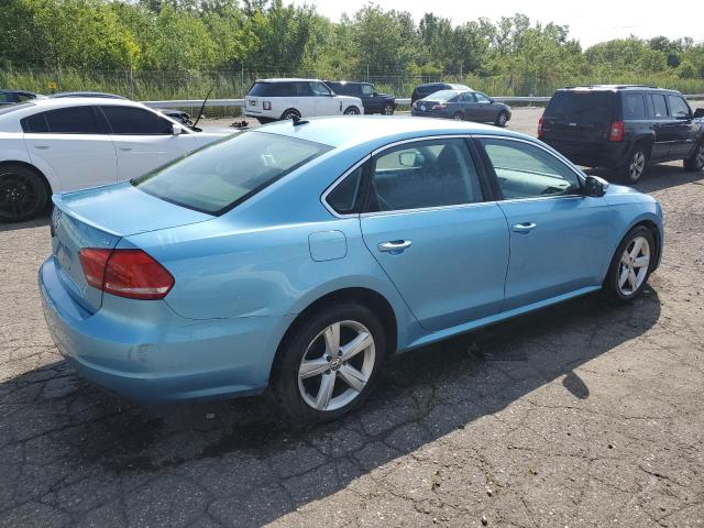 Photo 2 VIN: 1VWBP7A37DC137153 - VOLKSWAGEN PASSAT 