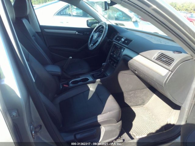 Photo 4 VIN: 1VWBP7A37EC018522 - VOLKSWAGEN PASSAT 