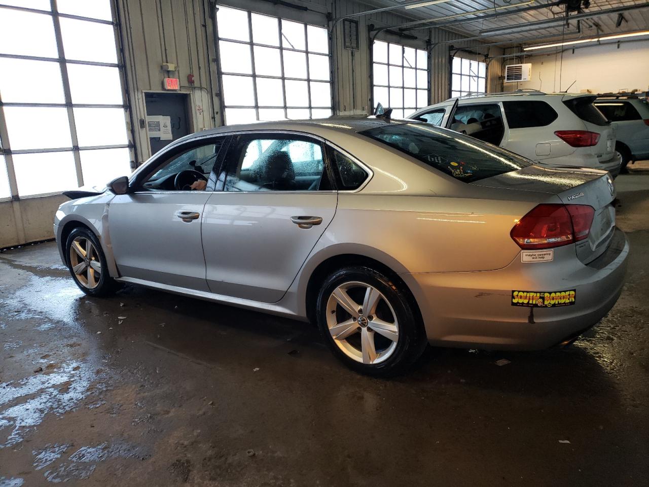 Photo 1 VIN: 1VWBP7A38CC017716 - VOLKSWAGEN PASSAT 