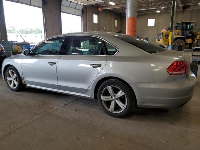 Photo 1 VIN: 1VWBP7A38CC037772 - VOLKSWAGEN PASSAT 