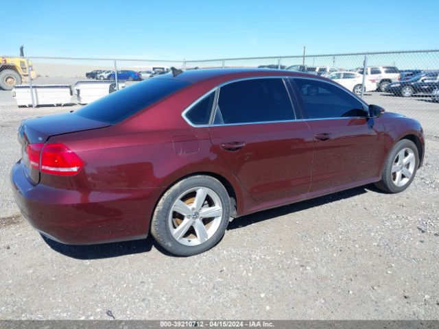 Photo 3 VIN: 1VWBP7A38CC042129 - VOLKSWAGEN PASSAT 