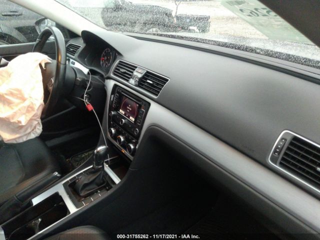 Photo 4 VIN: 1VWBP7A38CC095543 - VOLKSWAGEN PASSAT 