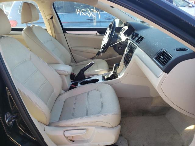 Photo 4 VIN: 1VWBP7A38DC046084 - VOLKSWAGEN PASSAT SE 