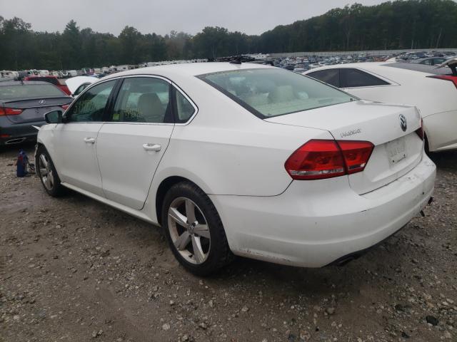 Photo 2 VIN: 1VWBP7A38DC050832 - VOLKSWAGEN PASSAT 