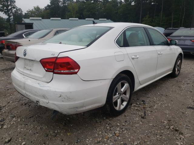 Photo 3 VIN: 1VWBP7A38DC050832 - VOLKSWAGEN PASSAT 