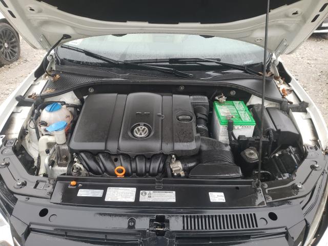 Photo 6 VIN: 1VWBP7A38DC050832 - VOLKSWAGEN PASSAT 