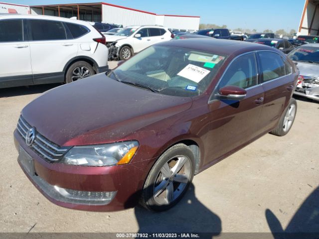 Photo 1 VIN: 1VWBP7A38DC056954 - VOLKSWAGEN PASSAT 