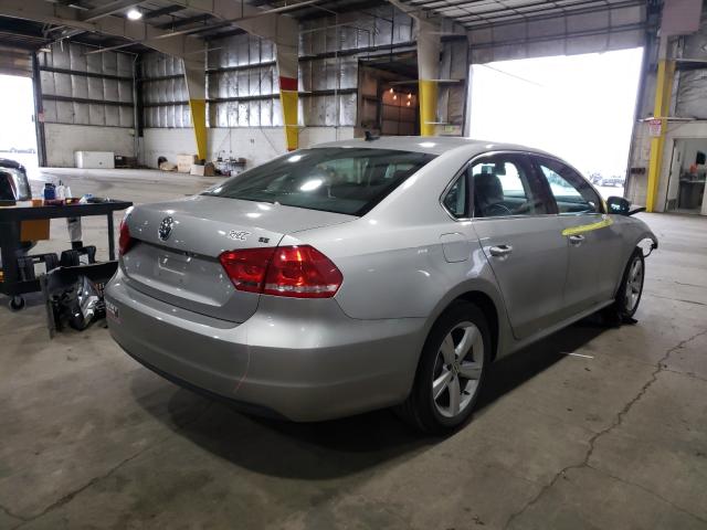 Photo 3 VIN: 1VWBP7A38DC093356 - VOLKSWAGEN PASSAT 