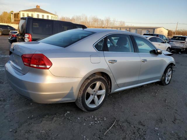 Photo 2 VIN: 1VWBP7A38DC095396 - VOLKSWAGEN PASSAT SE 