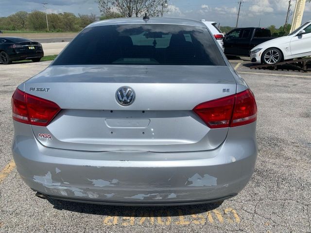 Photo 6 VIN: 1VWBP7A38DC097990 - VOLKSWAGEN PASSAT 