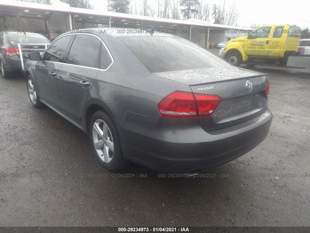 Photo 2 VIN: 1VWBP7A38DC099478 - VOLKSWAGEN PASSAT 