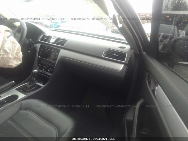 Photo 4 VIN: 1VWBP7A38DC099478 - VOLKSWAGEN PASSAT 