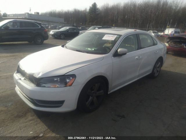 Photo 1 VIN: 1VWBP7A38DC102475 - VOLKSWAGEN PASSAT 