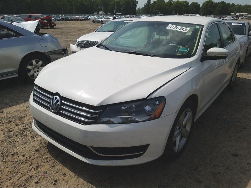 Photo 1 VIN: 1VWBP7A38DC116120 - VOLKSWAGEN PASSAT 