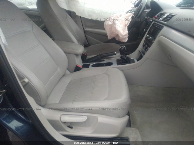 Photo 4 VIN: 1VWBP7A38DC124038 - VOLKSWAGEN PASSAT 