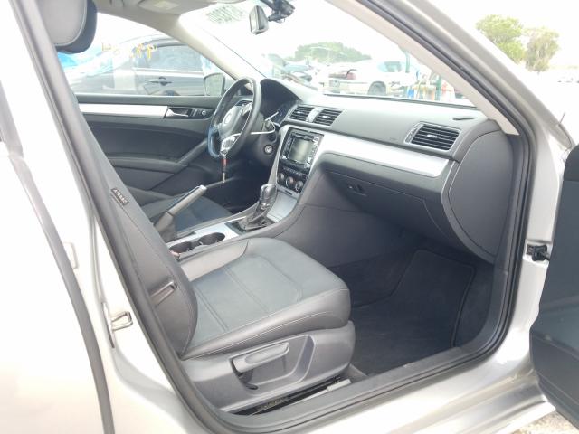 Photo 4 VIN: 1VWBP7A38DC141180 - VOLKSWAGEN PASSAT 