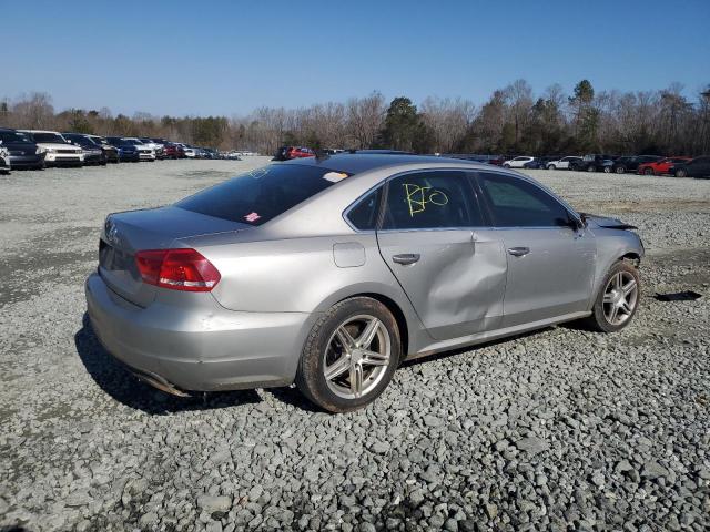 Photo 2 VIN: 1VWBP7A39CC004506 - VOLKSWAGEN PASSAT 