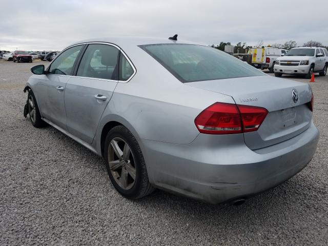 Photo 2 VIN: 1VWBP7A39CC008121 - VOLKSWAGEN PASSAT 