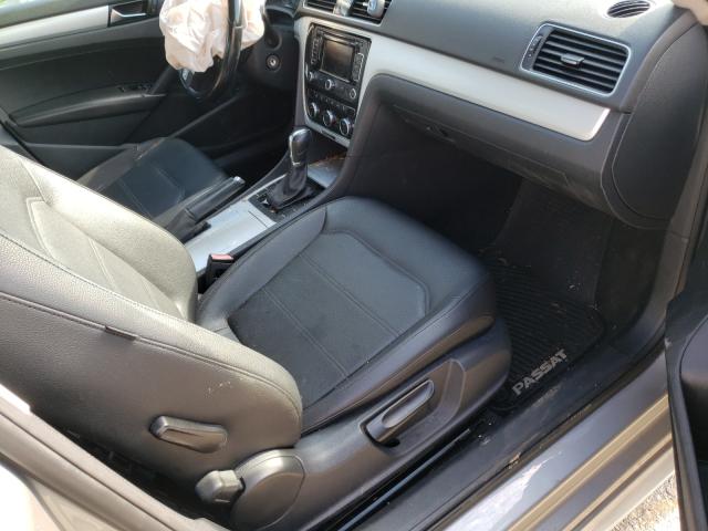 Photo 4 VIN: 1VWBP7A39CC041474 - VOLKSWAGEN PASSAT 