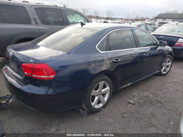 Photo 3 VIN: 1VWBP7A39CC047887 - VOLKSWAGEN PASSAT 