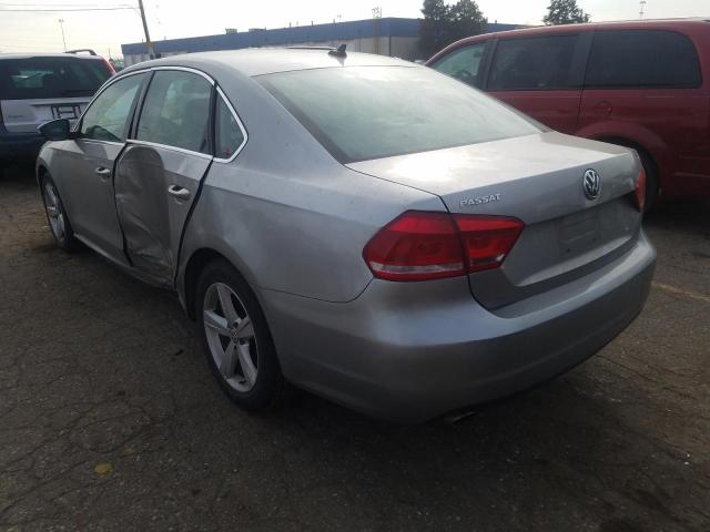 Photo 2 VIN: 1VWBP7A39CC053723 - VOLKSWAGEN PASSAT 