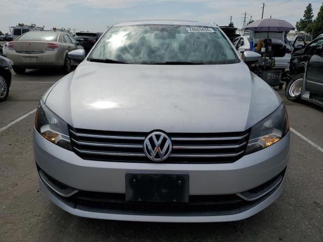 Photo 4 VIN: 1VWBP7A39CC097589 - VOLKSWAGEN PASSAT 