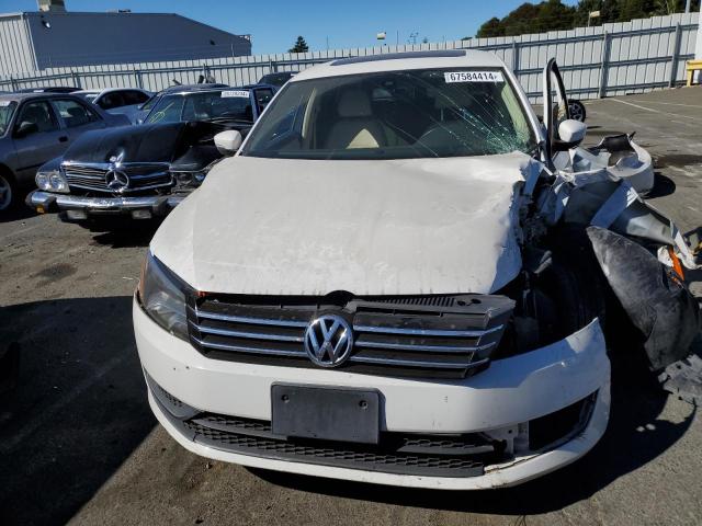 Photo 4 VIN: 1VWBP7A39DC004927 - VOLKSWAGEN PASSAT SE 