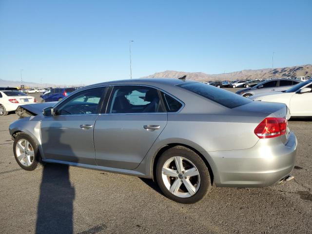 Photo 1 VIN: 1VWBP7A39DC037300 - VOLKSWAGEN PASSAT 