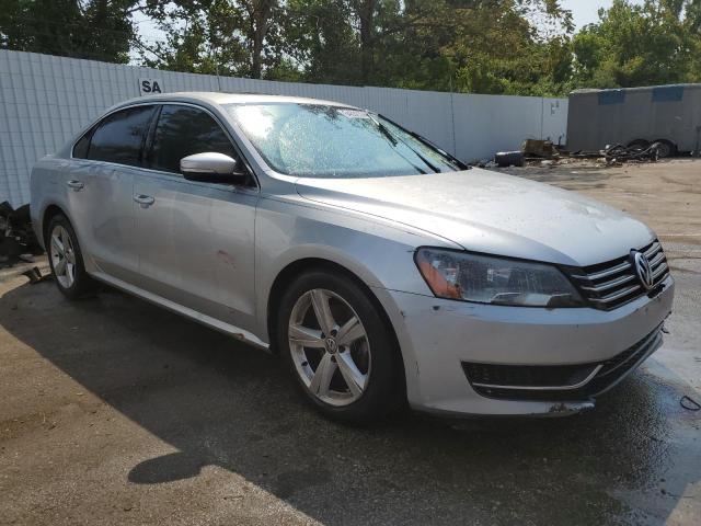 Photo 3 VIN: 1VWBP7A39DC038382 - VOLKSWAGEN PASSAT 