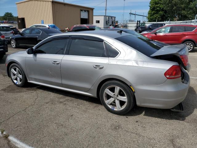 Photo 1 VIN: 1VWBP7A39DC045686 - VOLKSWAGEN PASSAT SE 