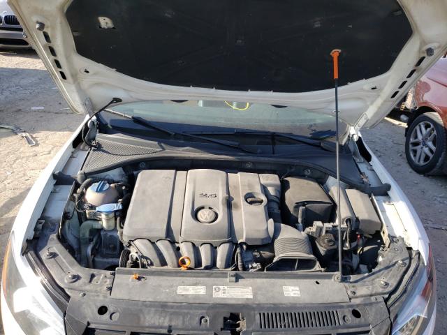 Photo 6 VIN: 1VWBP7A39DC056557 - VOLKSWAGEN PASSAT SE 