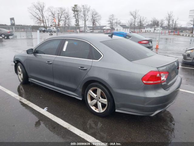 Photo 2 VIN: 1VWBP7A39DC071513 - VOLKSWAGEN PASSAT 