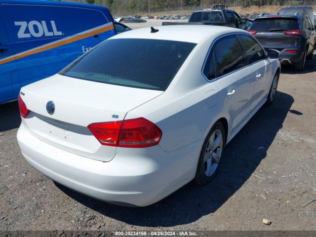 Photo 3 VIN: 1VWBP7A39DC091213 - VOLKSWAGEN PASSAT 