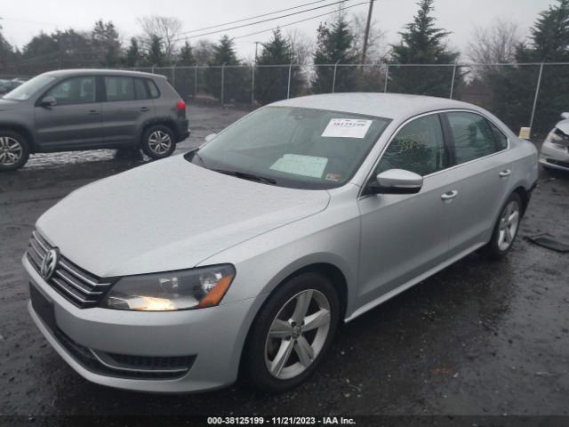 Photo 1 VIN: 1VWBP7A39DC122847 - VOLKSWAGEN PASSAT 