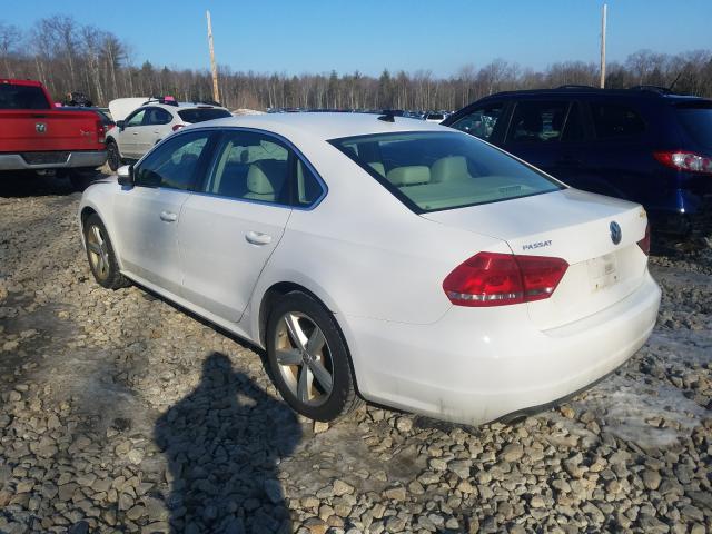 Photo 2 VIN: 1VWBP7A39DC144704 - VOLKSWAGEN PASSAT 