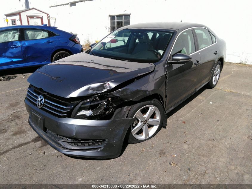 Photo 1 VIN: 1VWBP7A3XCC019063 - VOLKSWAGEN PASSAT 