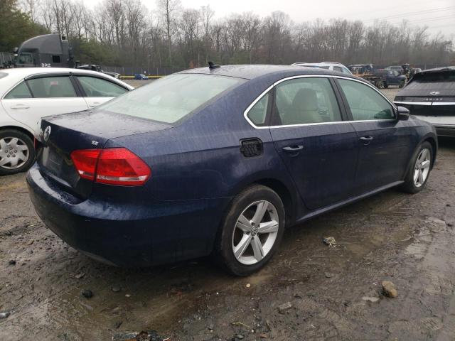 Photo 2 VIN: 1VWBP7A3XCC033013 - VOLKSWAGEN PASSAT 