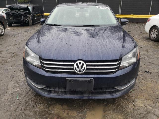 Photo 4 VIN: 1VWBP7A3XCC033013 - VOLKSWAGEN PASSAT 