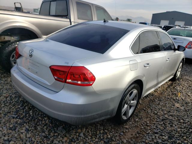 Photo 3 VIN: 1VWBP7A3XCC036607 - VOLKSWAGEN PASSAT 