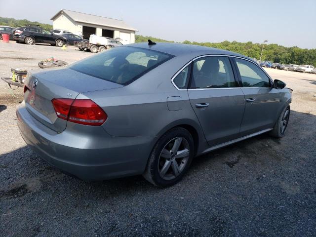 Photo 2 VIN: 1VWBP7A3XCC065542 - VOLKSWAGEN PASSAT 