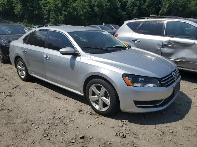 Photo 3 VIN: 1VWBP7A3XCC086343 - VOLKSWAGEN PASSAT 