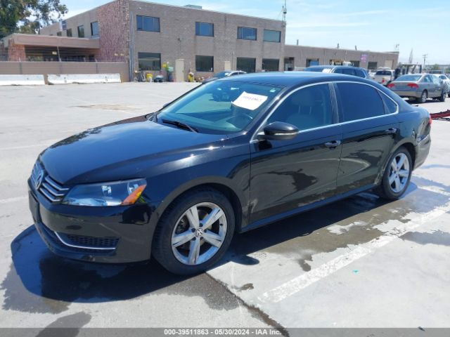 Photo 1 VIN: 1VWBP7A3XCC089050 - VOLKSWAGEN PASSAT 