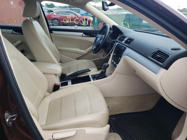 Photo 4 VIN: 1VWBP7A3XCC104498 - VOLKSWAGEN PASSAT 