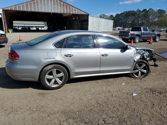 Photo 2 VIN: 1VWBP7A3XCC107370 - VOLKSWAGEN PASSAT 