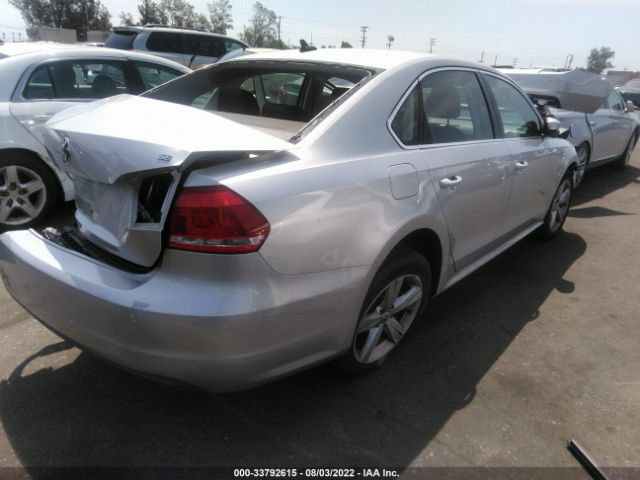 Photo 3 VIN: 1VWBP7A3XDC049505 - VOLKSWAGEN PASSAT 