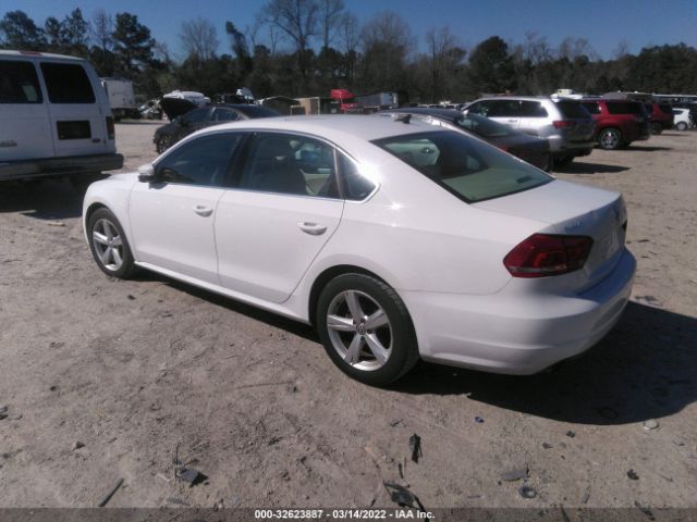 Photo 2 VIN: 1VWBP7A3XDC096503 - VOLKSWAGEN PASSAT 