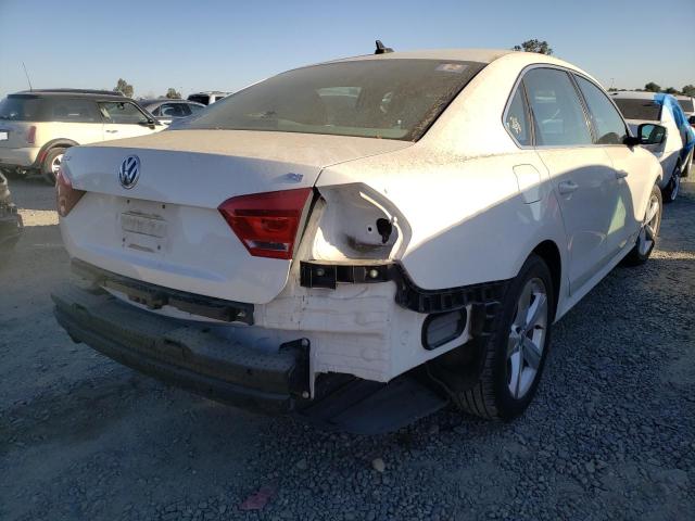 Photo 3 VIN: 1VWBP7A3XDC131248 - VOLKSWAGEN PASSAT 