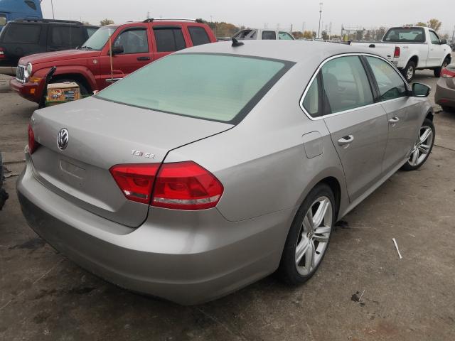 Photo 3 VIN: 1VWBS7A30EC063932 - VOLKSWAGEN PASSAT 